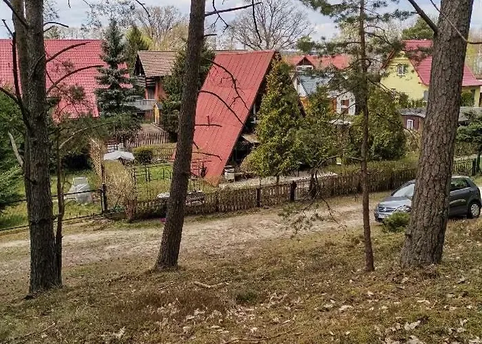 Pod Swierkami Σπίτι διακοπών Male Swornegacie