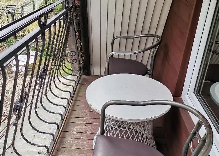 Pod Swierkami * Male Swornegacie